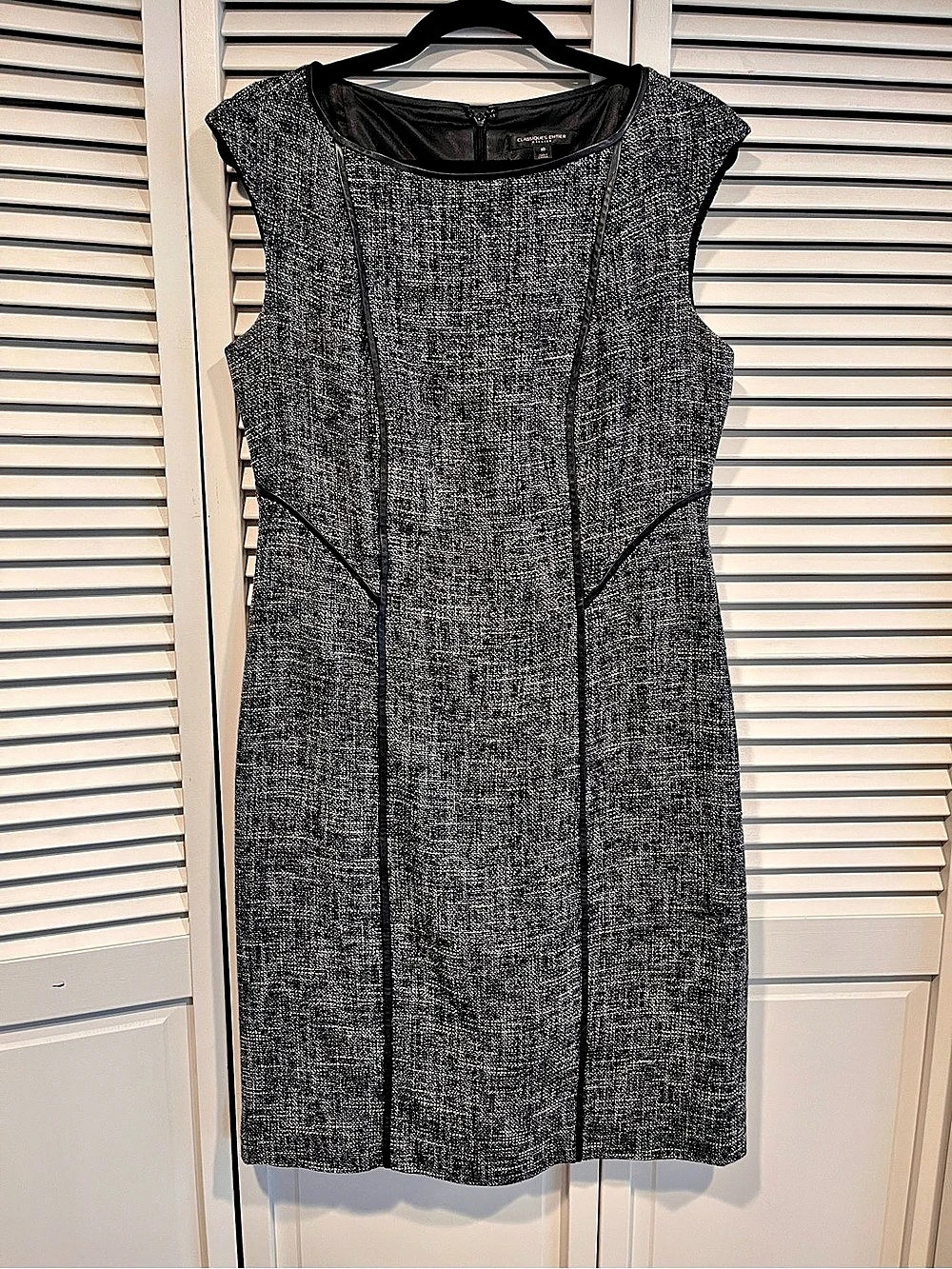 Classiques Entier Tweed Mini Dress in Black & White Size 10 Like New w/ Black Le
